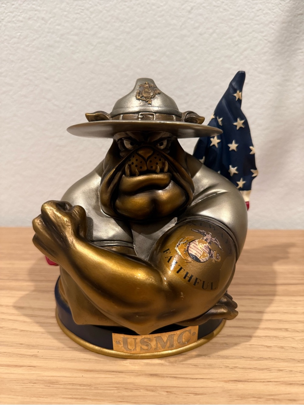 USMC Bulldog Statue - A Breed Apart “Always Faithful” Marine Corps Figurine 2003
